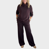 Elis - Stilni Ženski Komplet Trendi in Eleganten Izbor