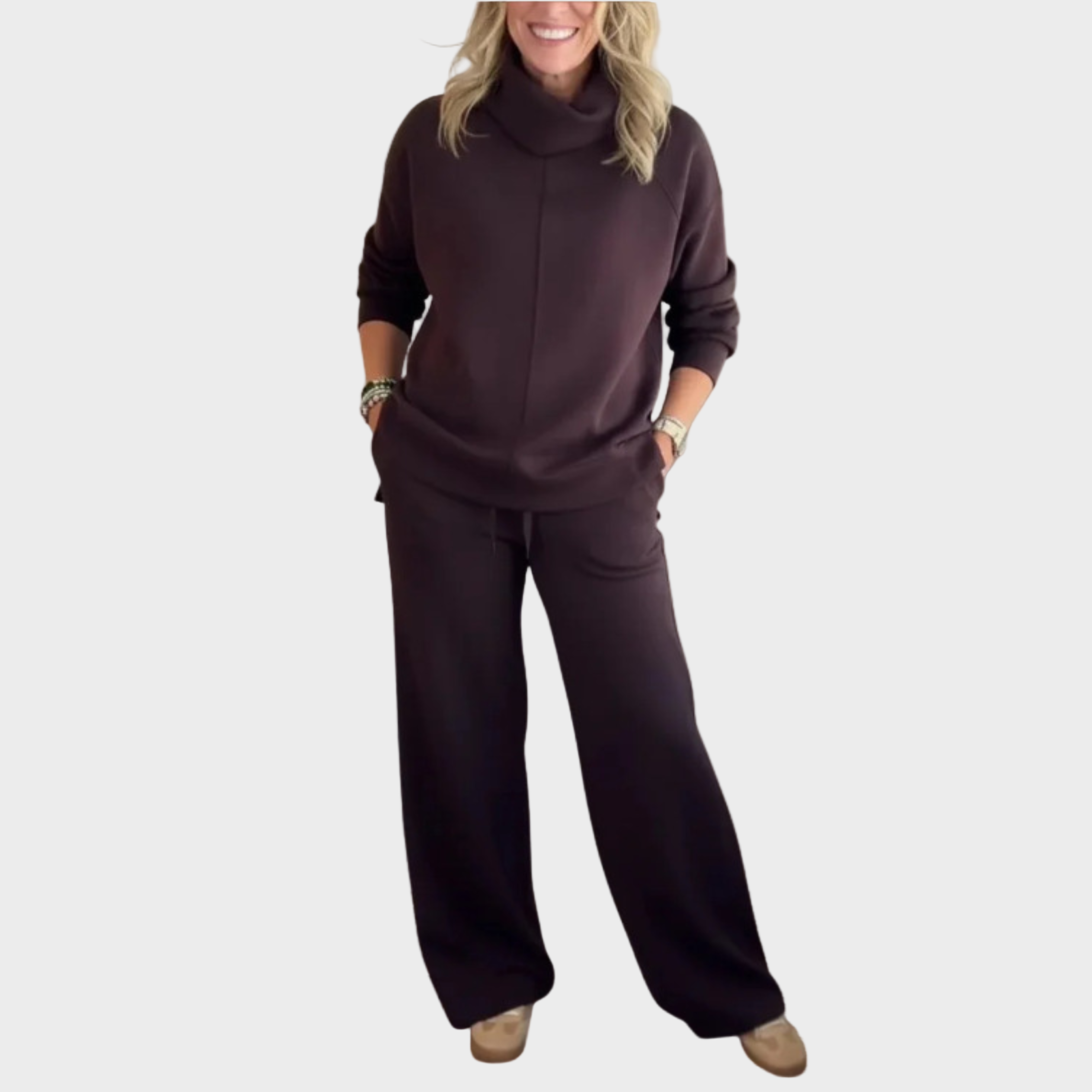 Elis - Stilni Ženski Komplet Trendi in Eleganten Izbor