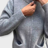 Mehki z razporkom Kariran Cosy Ease za največje udobje