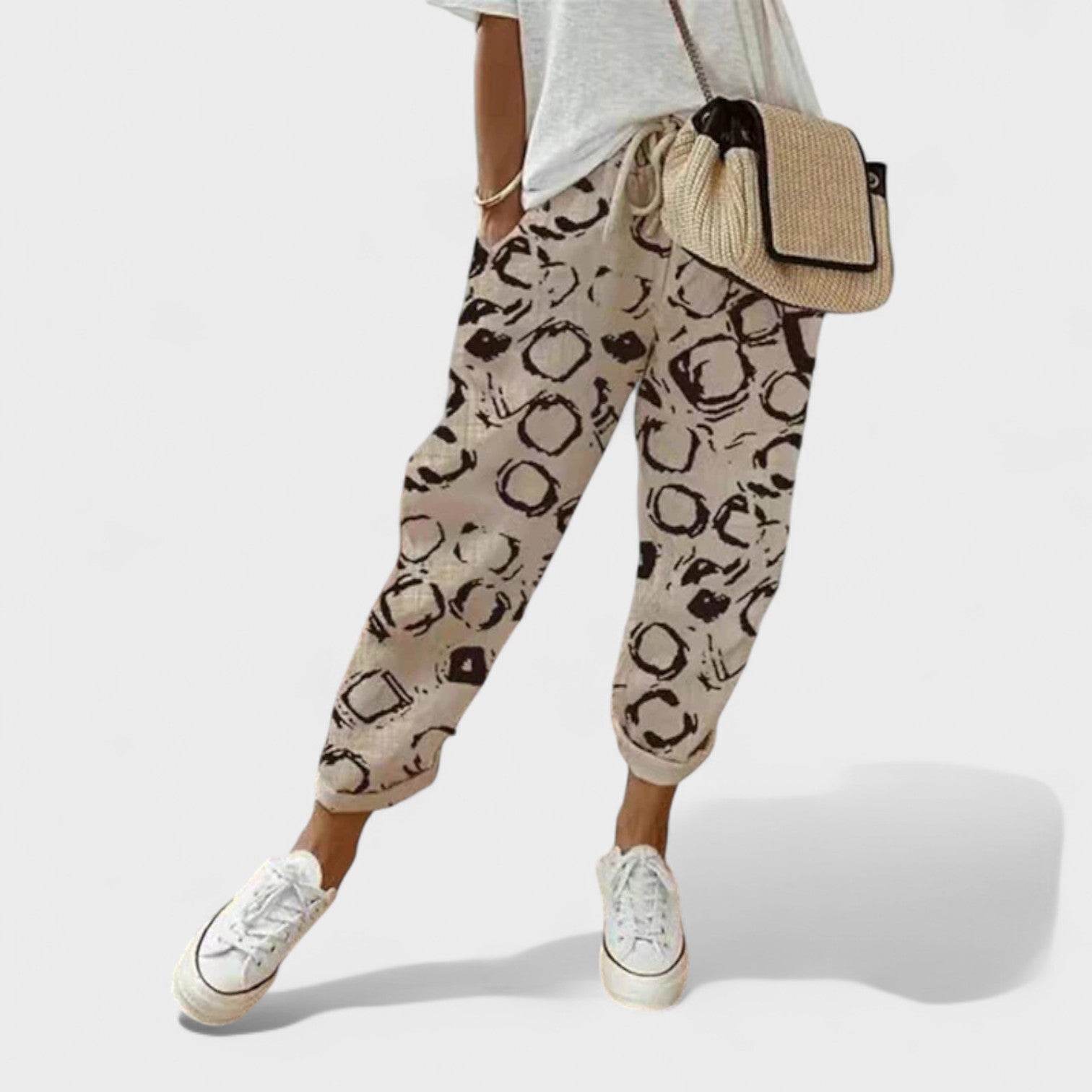 Francisca – Elegantne in udobne lanene hlače za višje udobje