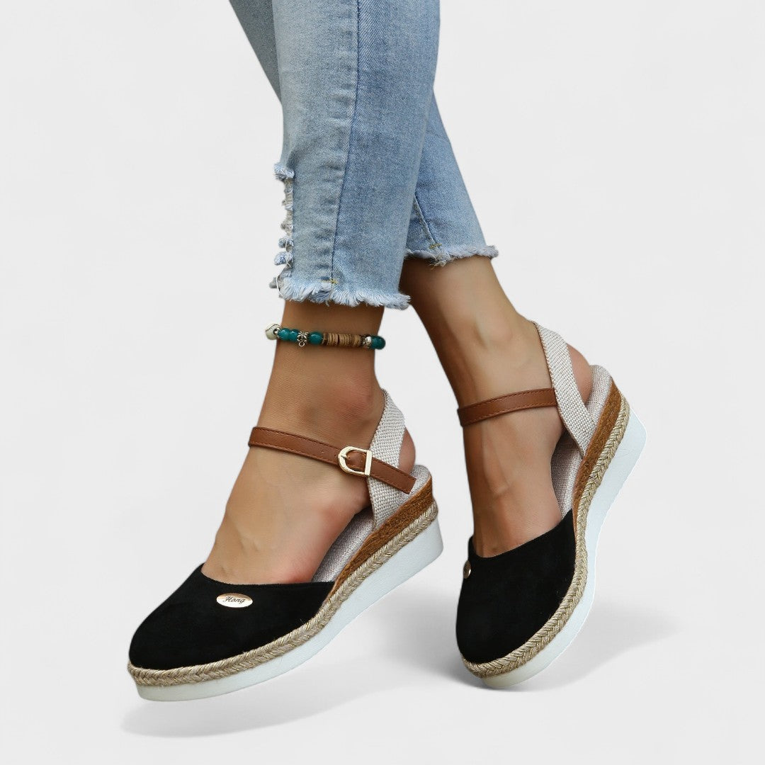 Alice - ortodontske sandale za eleganco in udobje