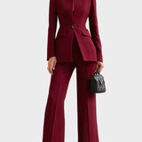 Elina - Eleganten blazer v kombinaciji hlač, ki dvigne vaš stil na vrh