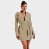 Zélia - Elegantna blazer obleka z V-izrezom