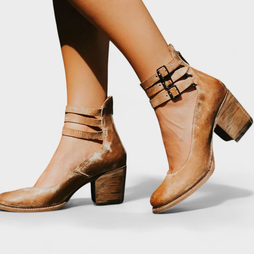 Inês - ortopedski usnjeni čevlji