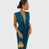 Júlia - Elegantna obleka z odprtim dekoltejem