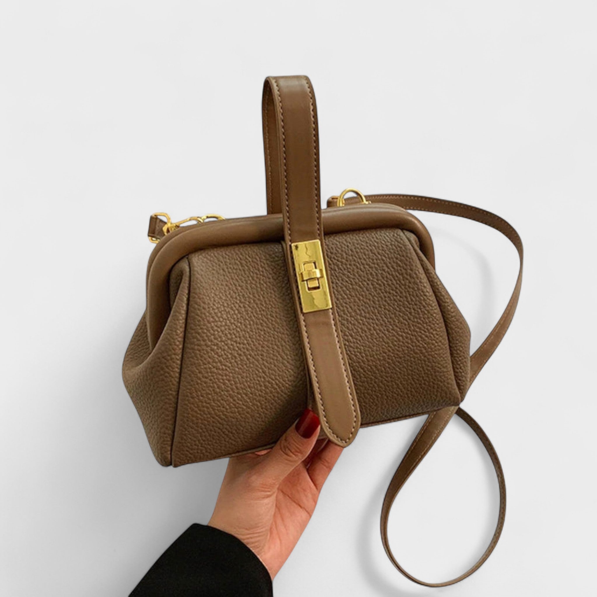 Daliborka - Elegantna vintage usnjena torbica za stilsko nošenje